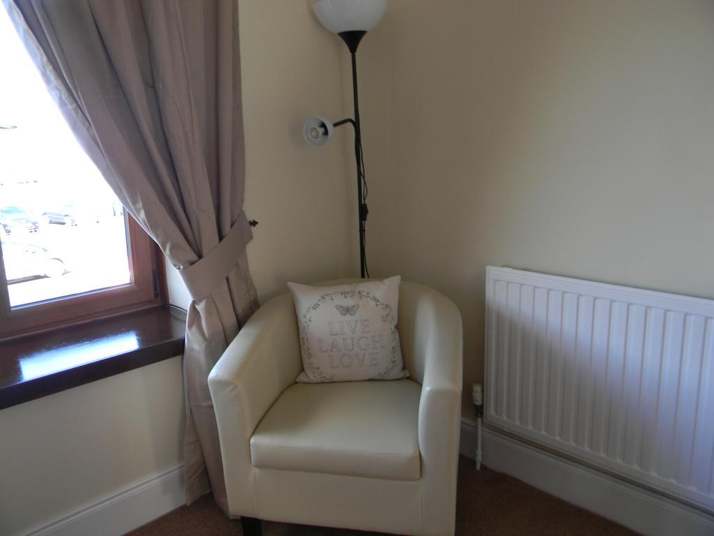 Harbour Lights Guesthouse Stranraer Bagian luar foto