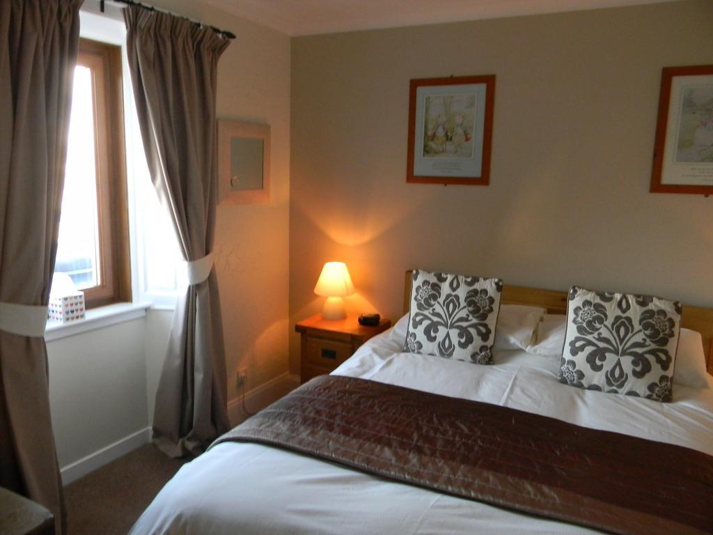 Harbour Lights Guesthouse Stranraer Bagian luar foto